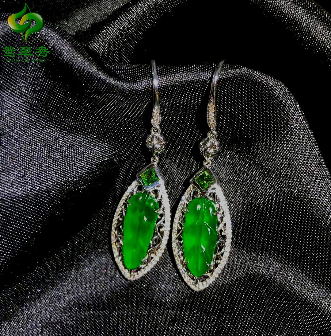 鸳翠鸯珠宝—【翡翠耳饰｜枝叶繁茂｜生机勃勃】—（图ZMjA3NzE5ODIw） - 首饰设计 - 站酷设计师鸳翠鸯珠宝原创素材 - 站酷ZCOOL