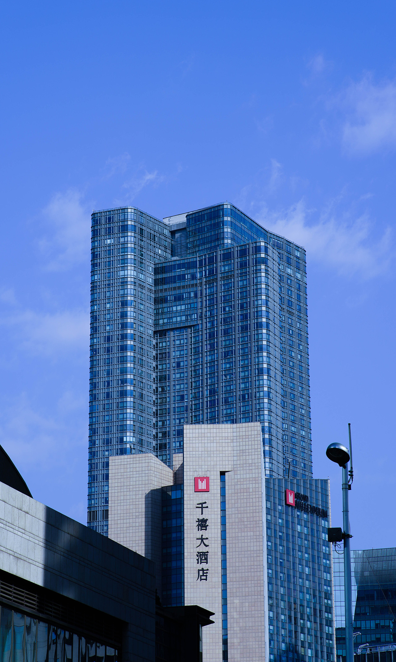 清晨漫步CBD（图ZMjM2MTk2NTA0） - 环境/建筑摄影 - 站酷设计师OUPIN设计塾原创素材 - 站酷ZCOOL