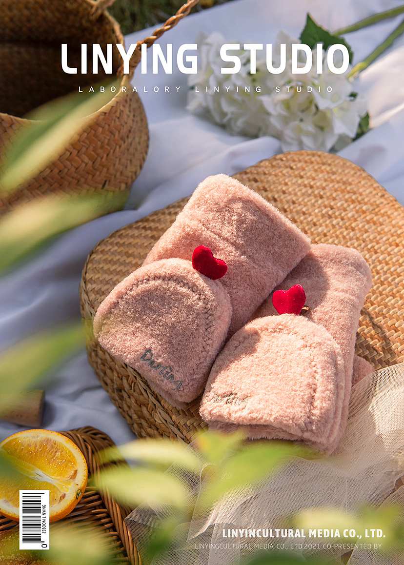 手套 耳帽 创意拍摄