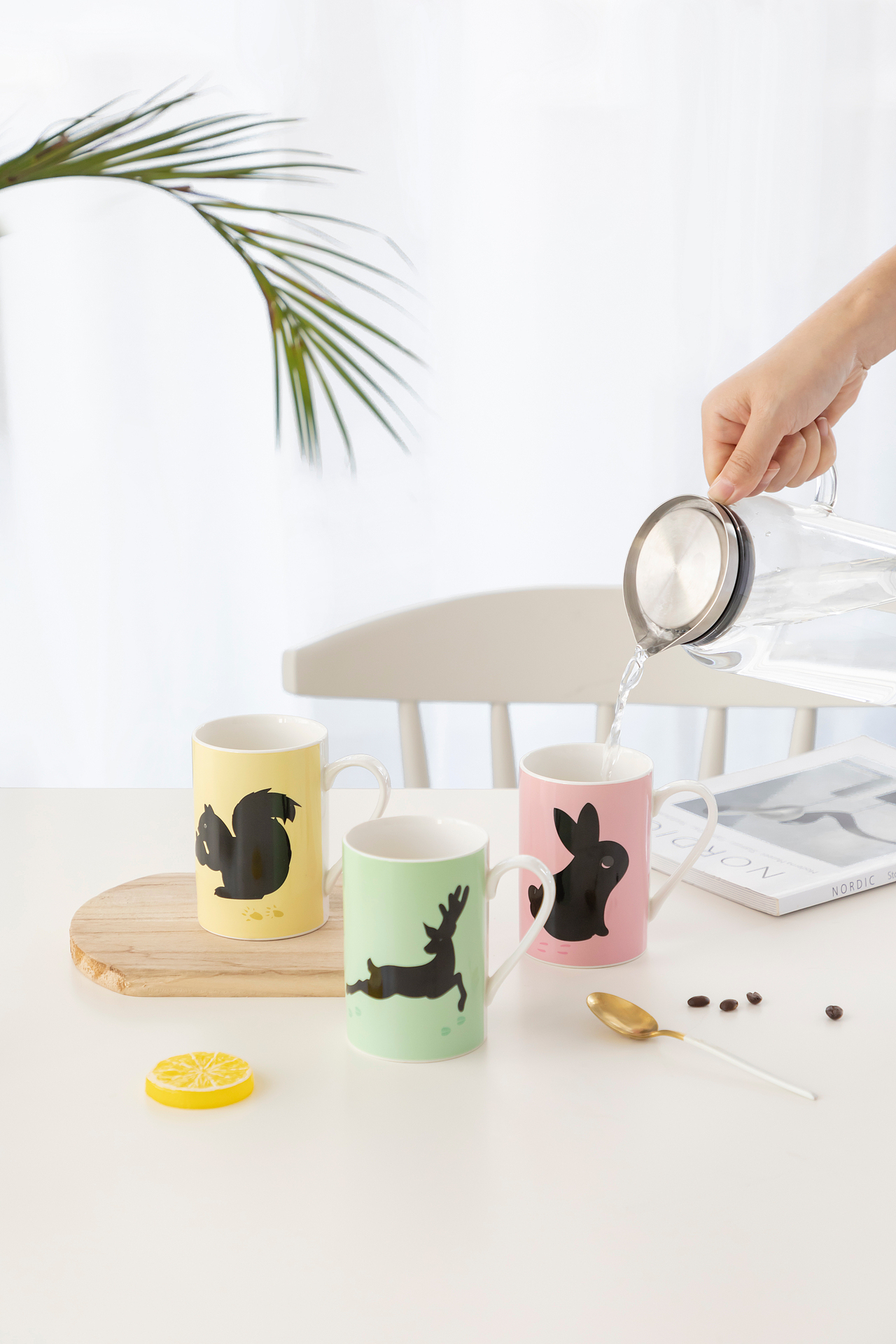 电商产品摄影 ｜ 猫爪保温杯（图ZMjY2OTEwNTQ0） - 产品摄影 - 站酷设计师茗作视觉原创素材 - 站酷ZCOOL