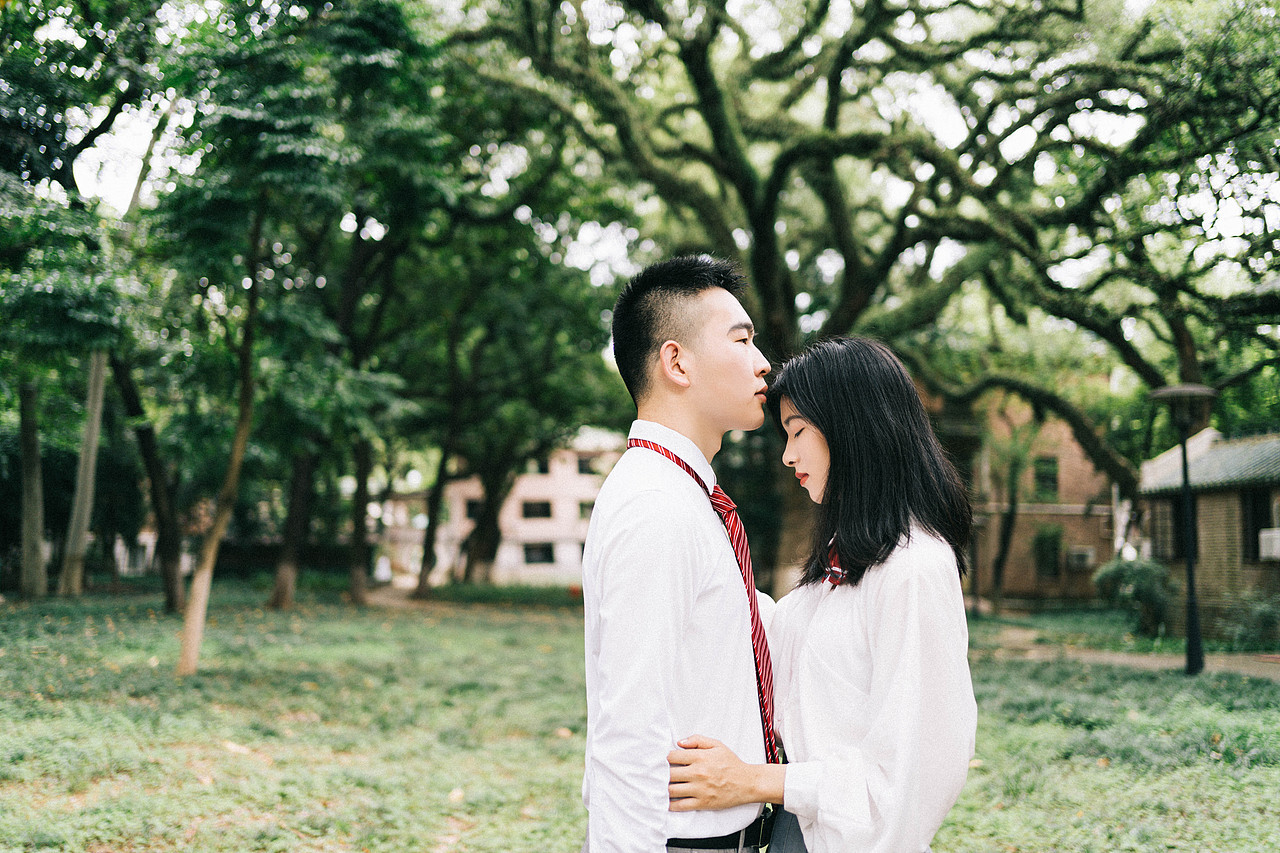 畢業快樂（图ZMjE0OTcxMzIw） - 人像摄影 - 站酷设计师Luteskai原创素材 - 站酷ZCOOL