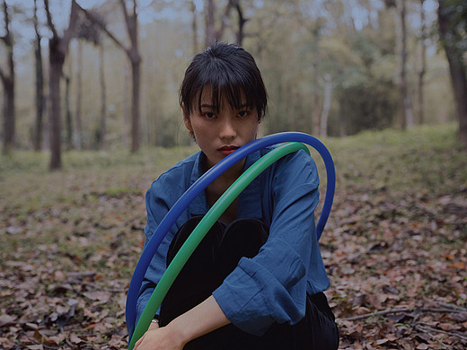 每个人都是孤岛 渴望被依靠摄影-人像摄影82023年前人生渺渺摄影-人像