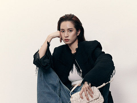 模特米沙:今天的随性大女主