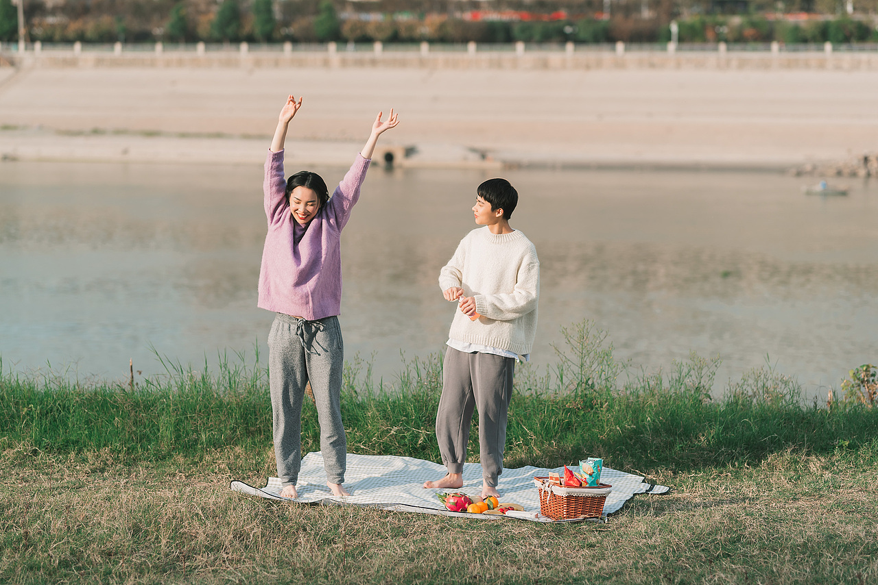 拥挤人潮 没你拥抱