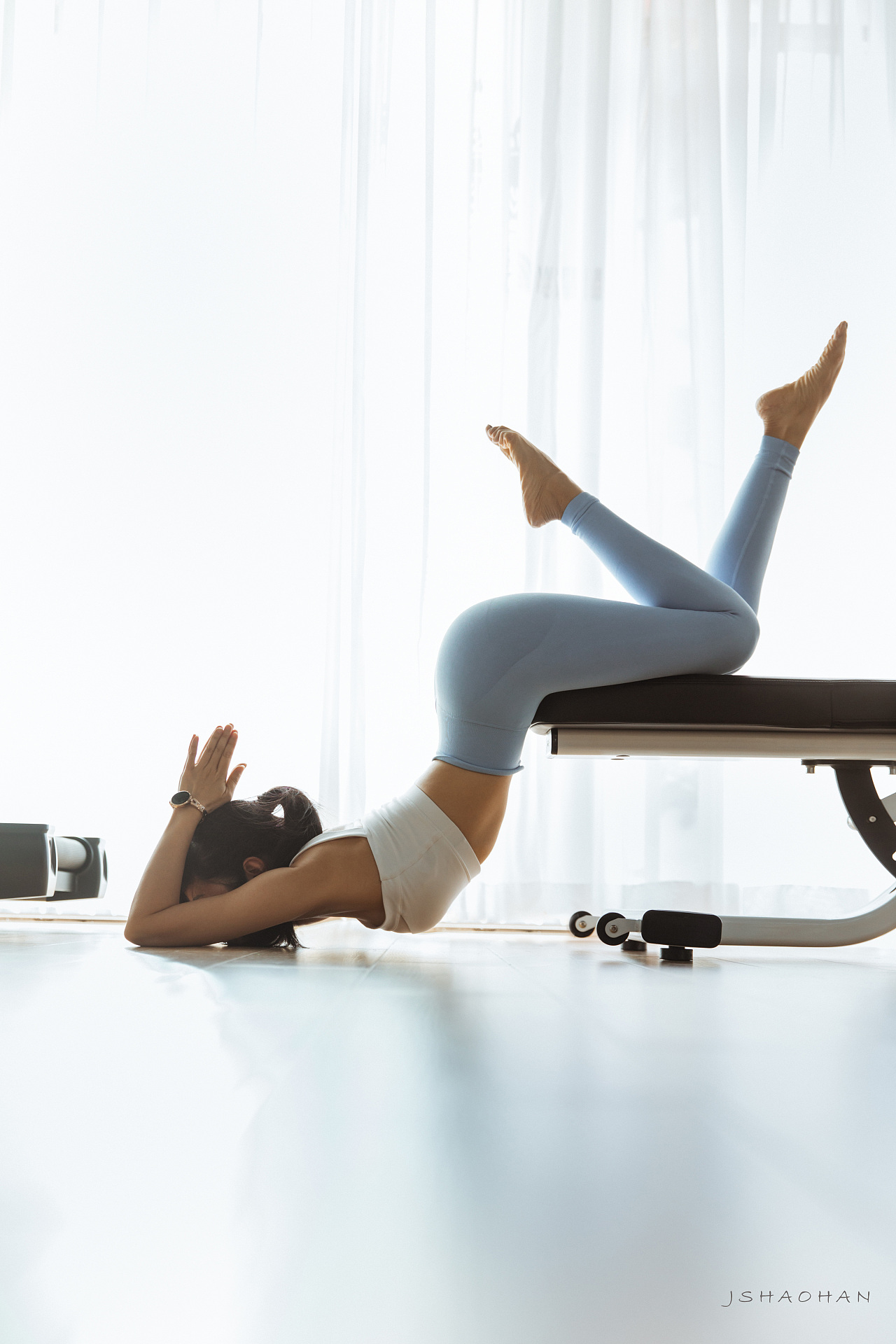 【跟练】超实用办公室腰腹塑形教程 坐着就能练 每天4分钟坐收马甲线 - 哔哩哔哩