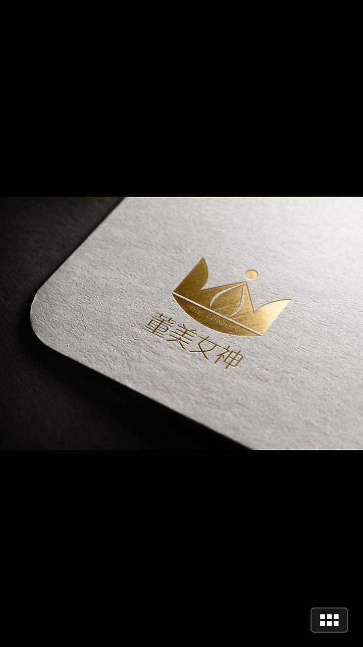 女性品牌logo案例