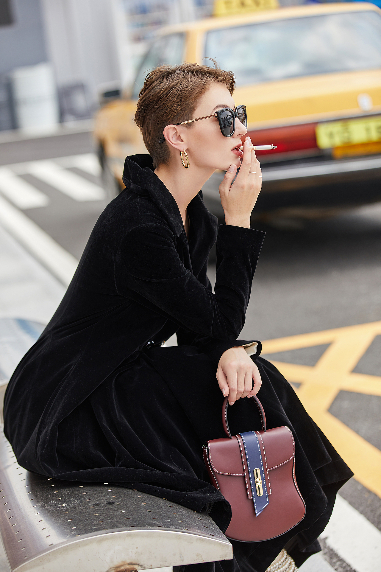 【摄影作品集】电商产品-户外场景产品图（包包👜）（图ZMjQ5Njk1MzAw） - 产品摄影 - 站酷设计师無山原创素材 - 站酷ZCOOL