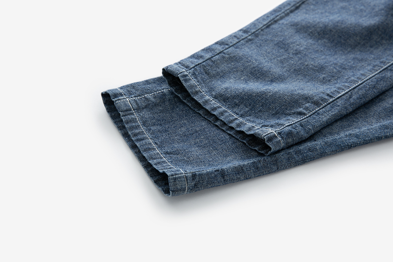 双面竹节牛仔长裤童装裤子静物白底产品拍摄图