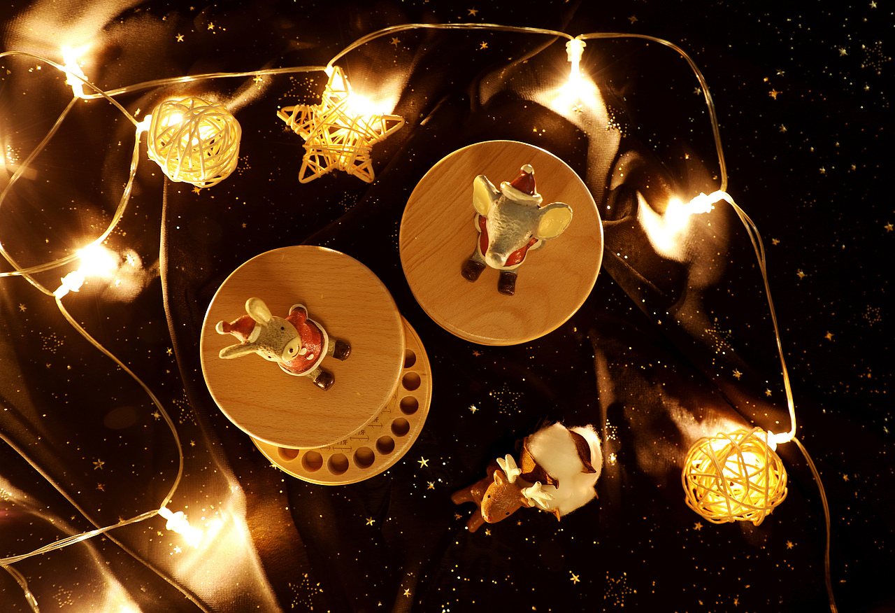 乳牙盒（图ZMjAwNzQ0MzEy） - 产品摄影 - 站酷设计师lindtlin原创素材 - 站酷ZCOOL