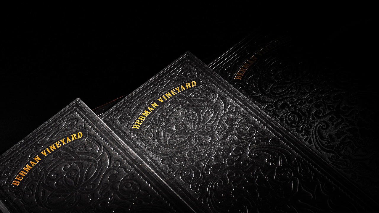 铂曼干红x找玖创意 I 化身19世纪 虔诚的饮酒人（图ZMjY0Nzc1Nzg4） - 包装 - 站酷设计师找玖创意原创素材 - 站酷ZCOOL