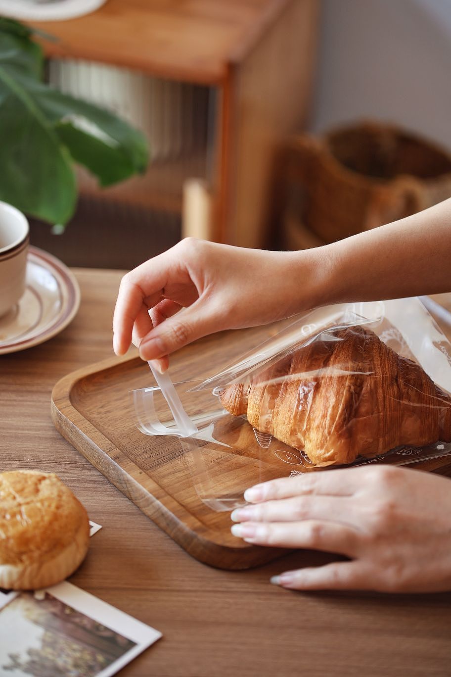 烘焙摄影| 面包包装袋拍摄