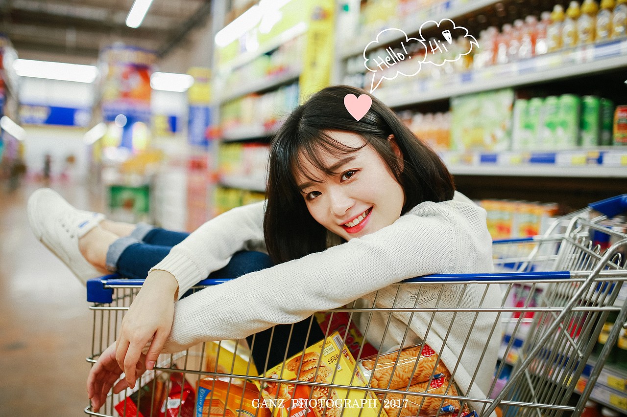 《超市日记》（图ZNzQ0NDc0NzY=） - 人像摄影 - 站酷设计师甘蔗Ganz原创素材 - 站酷ZCOOL