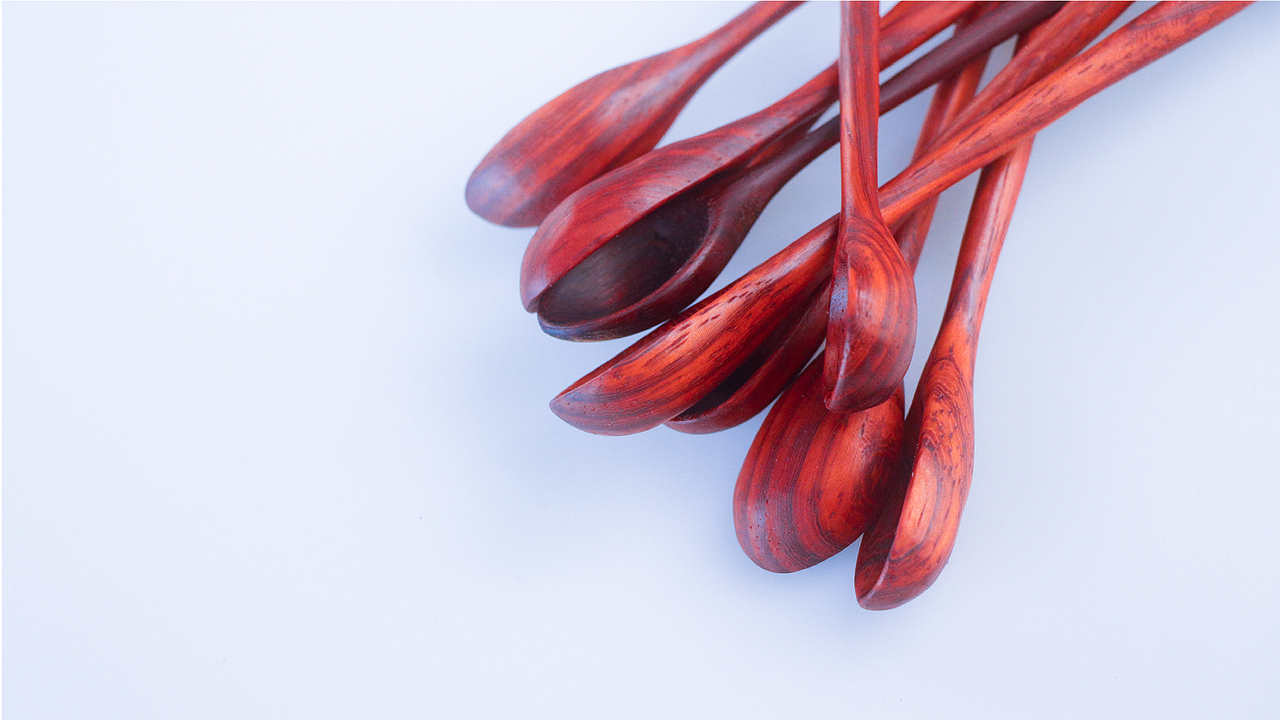 接下来好好欣赏这些回想起会哭的物件