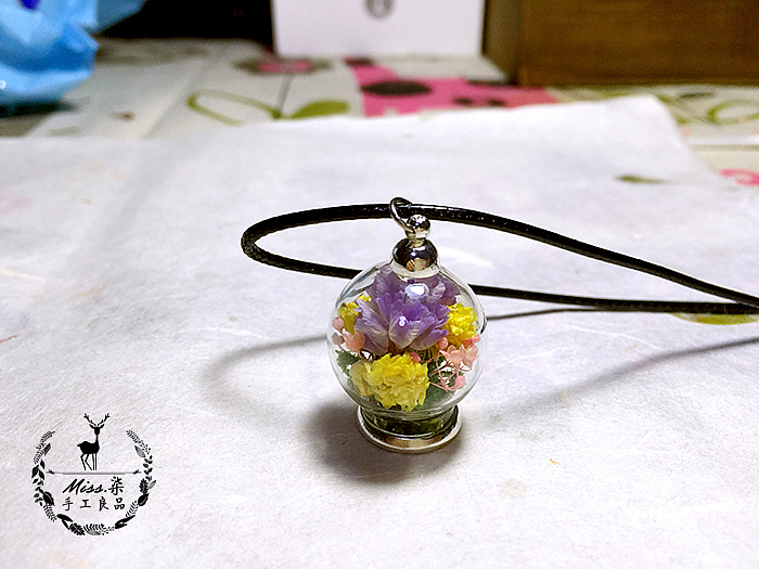 文艺小清新的【时光气泡】永生花玻璃球饰品（图ZNDczOTMyNzI=） - 首饰设计 - 站酷设计师Miss柒原创素材 - 站酷ZCOOL