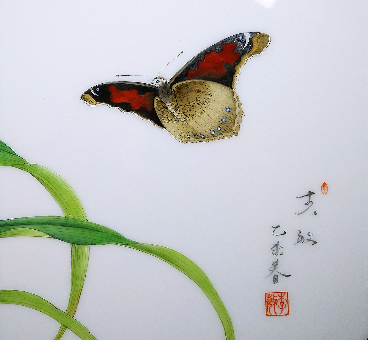 【釉上彩瓷】《萱草》瓷板画（图ZMjg2NDc3MDQ=） - 绘画 - 站酷设计师飞鸟与鱼2018原创素材 - 站酷ZCOOL