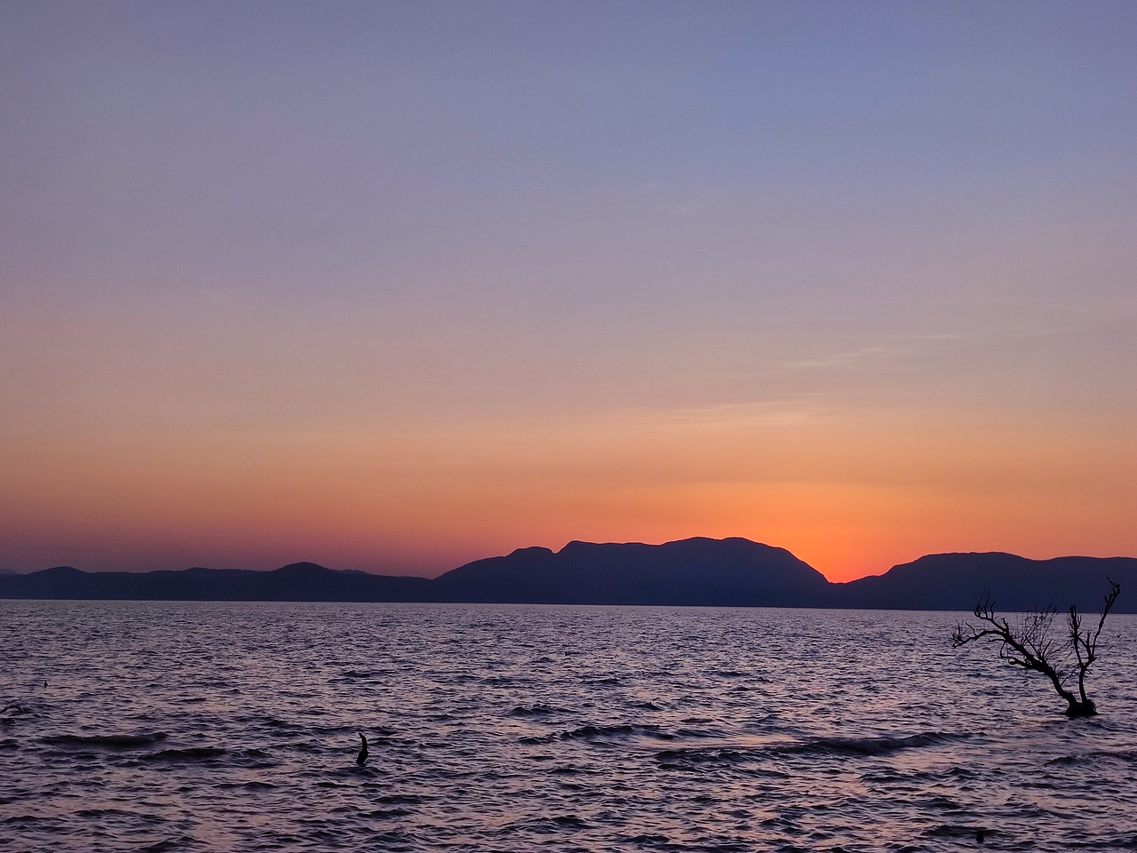 日落.春分（圖ZMjkzNTI4OTQ4） - 人文/紀(jì)實攝影 - 站酷設(shè)計師雨中的余原創(chuàng)素材 - 站酷ZCOOL