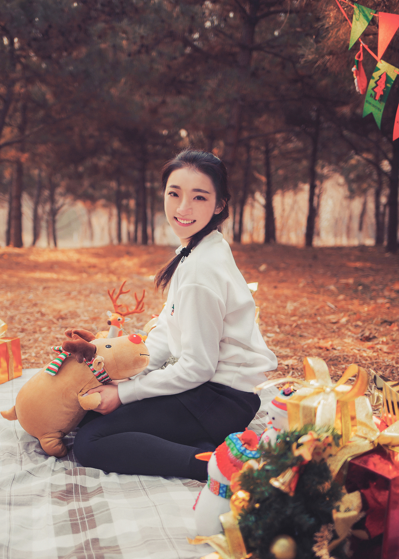 鲁道夫鹿鼻子（图ZODIwNTk2MTI=） - 人像摄影 - 站酷设计师吴舒克_原创素材 - 站酷ZCOOL