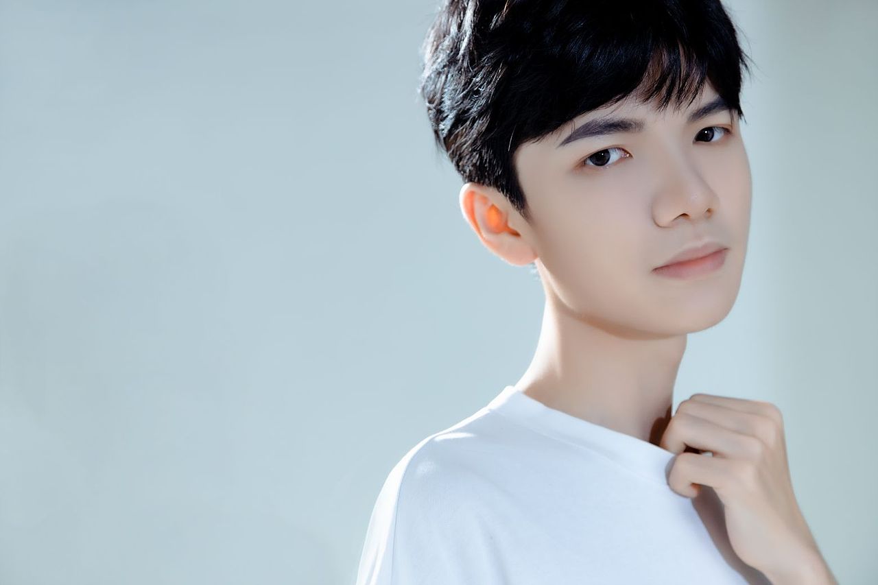 人像丨氧气少年（图ZMzQ4Mzc2NDMy） - 人像摄影 - 站酷设计师RenoLL原创素材 - 站酷ZCOOL