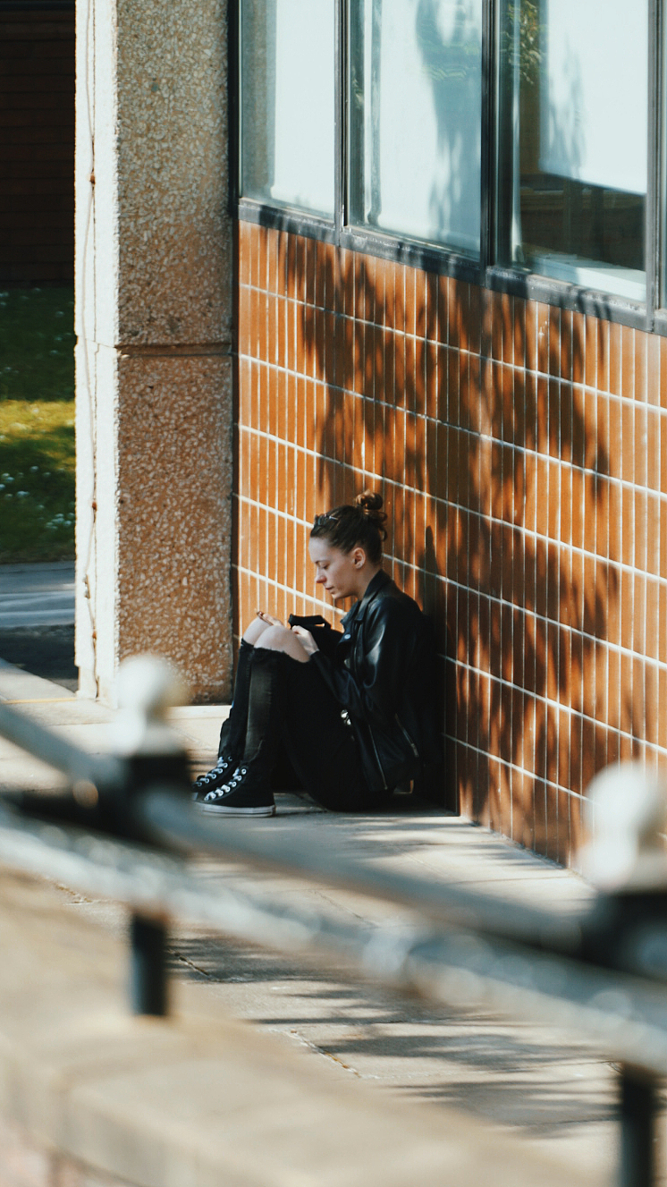 流浪街头——英国人文街景拍摄（图ZMTgxNzI3NDg4） - 人文/纪实摄影 - 站酷设计师鱼炒饭原创素材 - 站酷ZCOOL