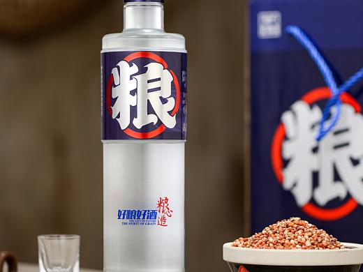 白酒摄影｜高粱酒