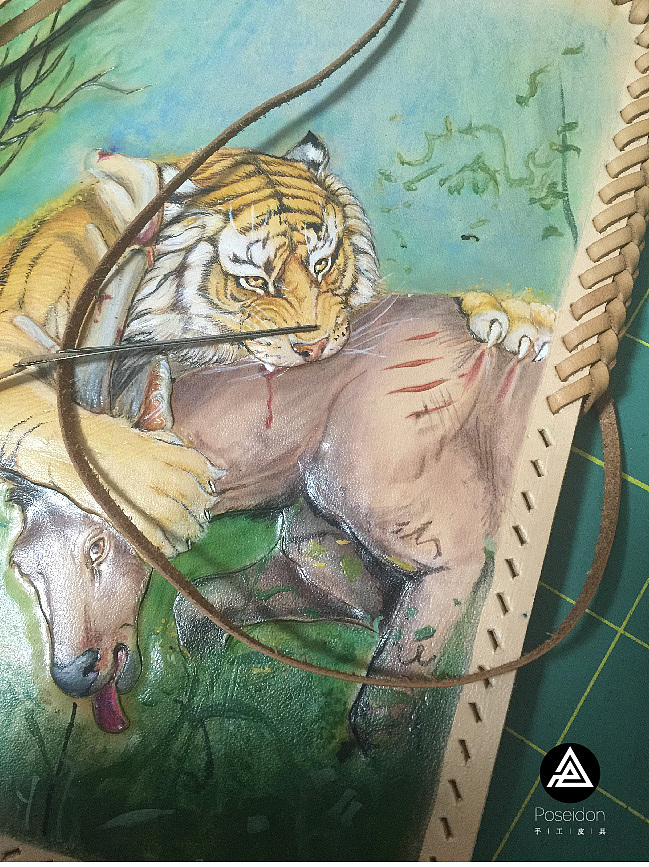 Poseidon臻 藏 私人订制-猛虎逐鹿（图ZNzg2MDY1ODQ=） - 工艺品设计 - 站酷设计师945124原创素材 - 站酷ZCOOL