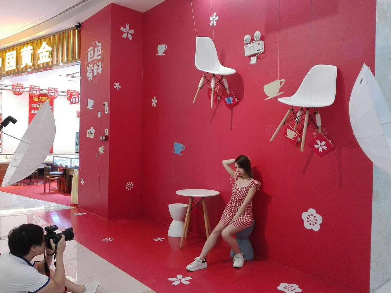 《游·乐·园》-创作考试作品（图ZMTI0OTQ2MTI0） - 人像摄影 - 站酷设计师吉他猪原创素材 - 站酷ZCOOL