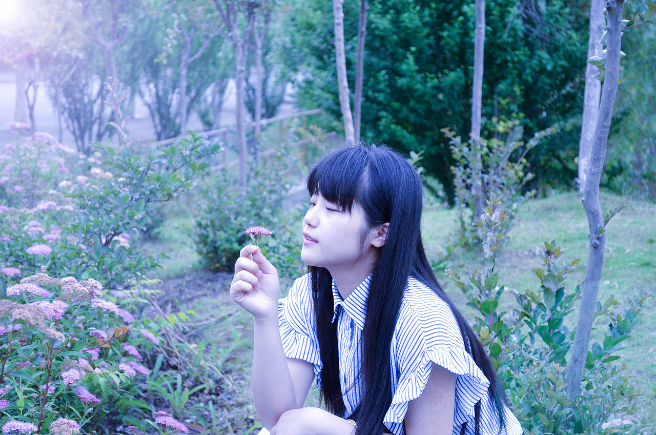 那一年，这一天。（图ZMjkzMDA5MjQ=） - 人像摄影 - 站酷设计师向日葵的阳光原创素材 - 站酷ZCOOL