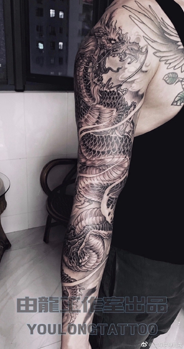上海浦东纹身由龙刺青近期的花臂