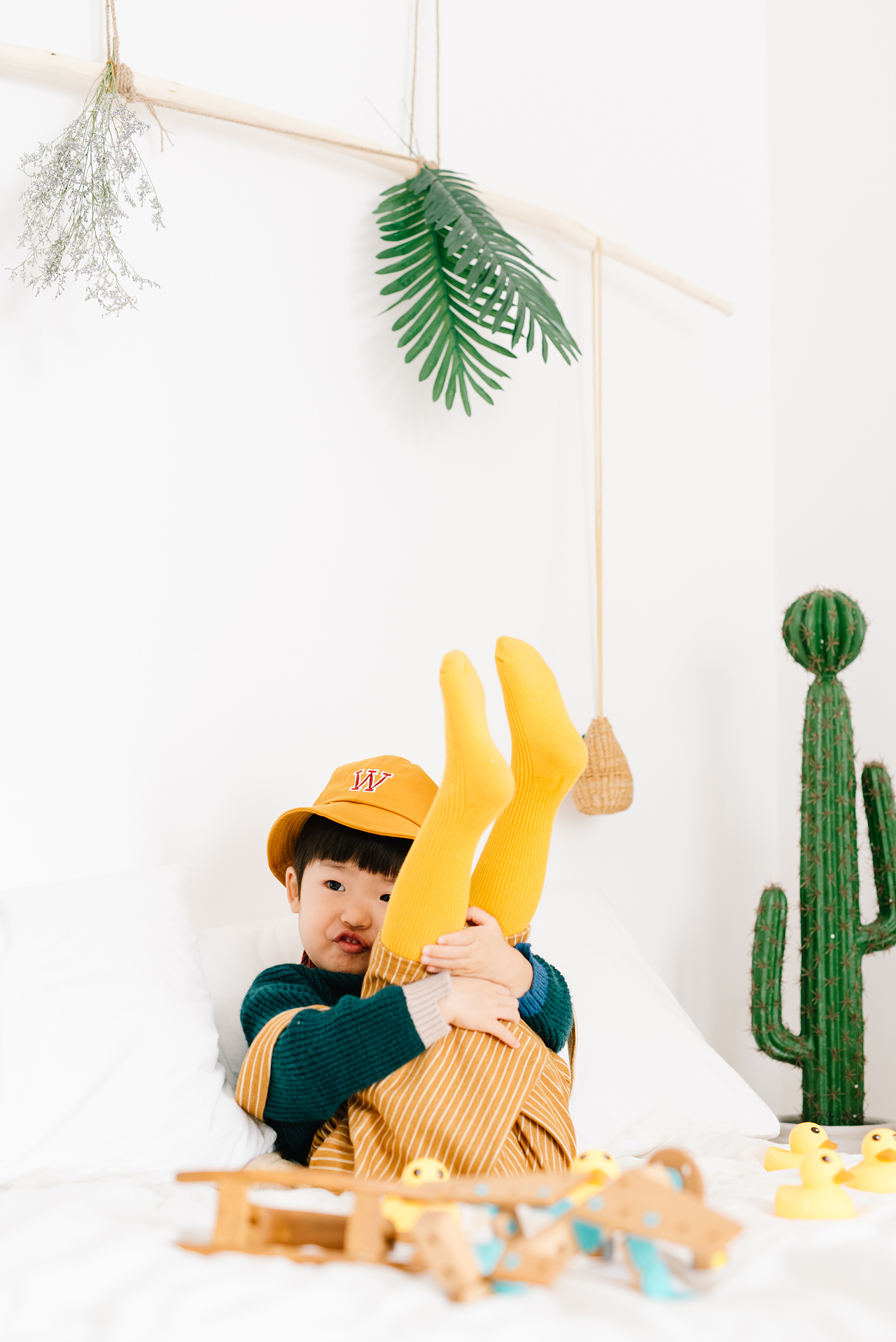 你是初冬的那一抹亮色