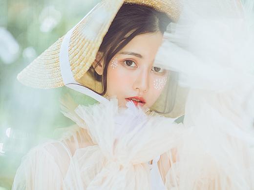 starry eyes 