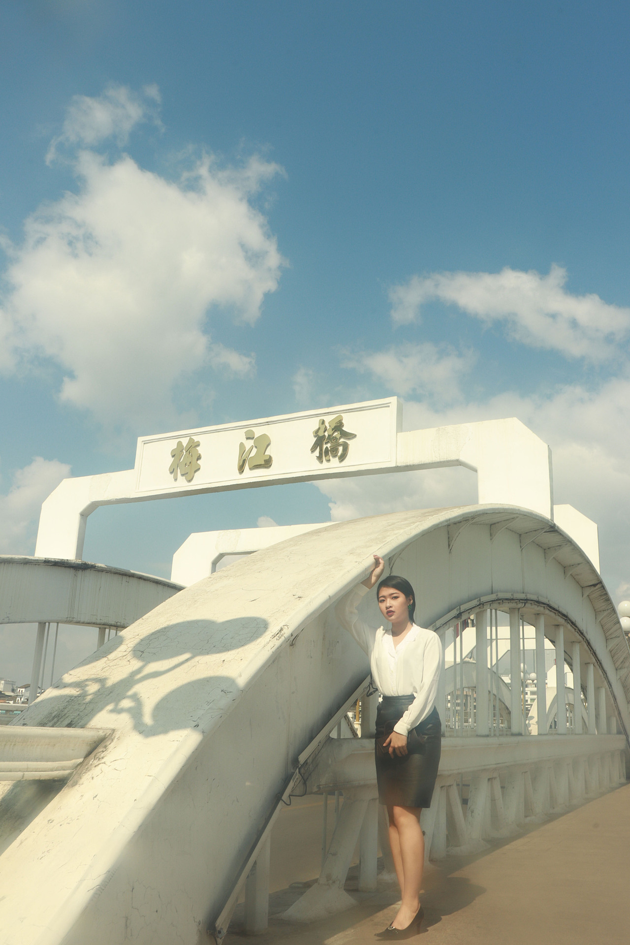 梅江故人（图ZMTQ1NTE4NTY4） - 人像摄影 - 站酷设计师夏河马原创素材 - 站酷ZCOOL