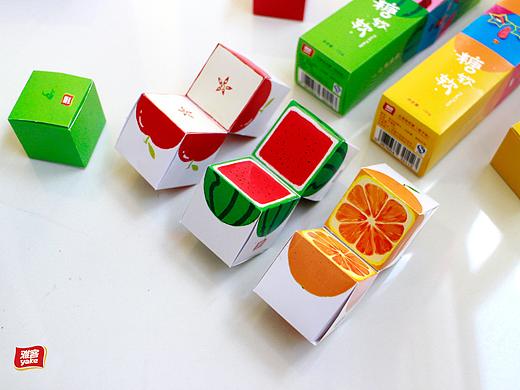 “糖软软”水果糖包装设计