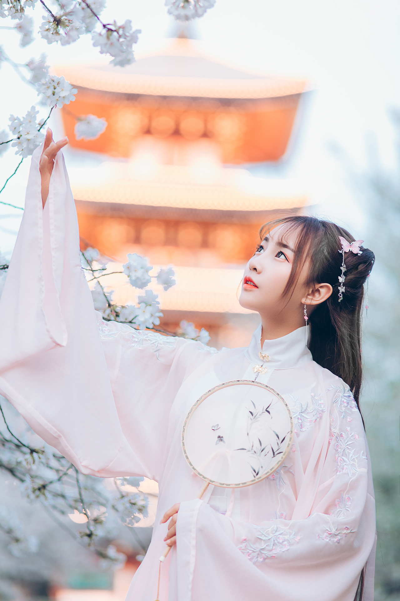 落花之树（图ZMTEwMzUxOTg4） - 人像摄影 - 站酷设计师独行fiy原创素材 - 站酷ZCOOL