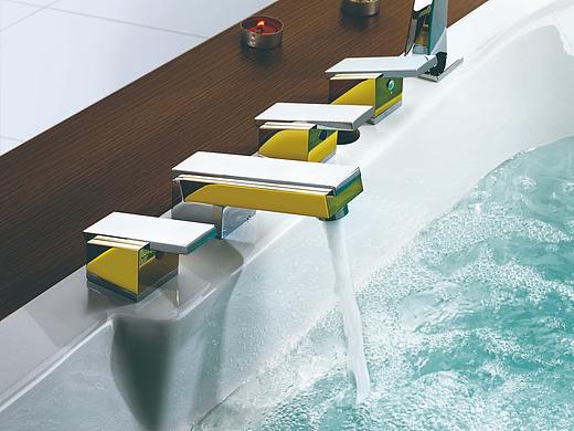 浴缸和浴缸龙头拍摄（个人主页-ZNTM3NDA0MjQ=） - 产品摄影 - 站酷设计师摄影v林原创素材 - 站酷ZCOOL