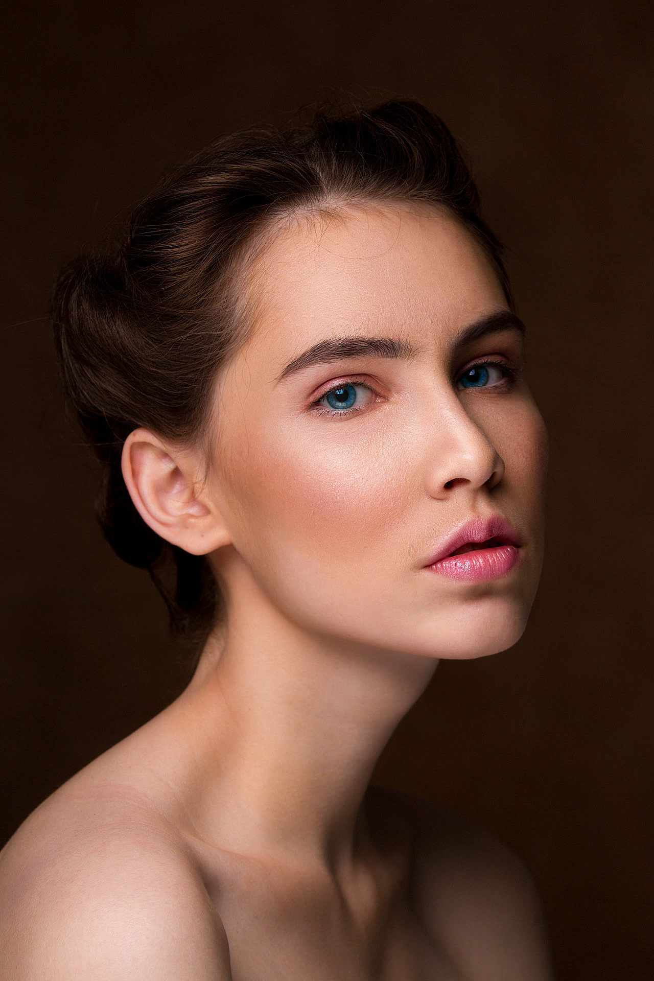 影楼修图（图ZMTI2ODI5MDQ4） - 人像摄影 - 站酷设计师白小百原创素材 - 站酷ZCOOL