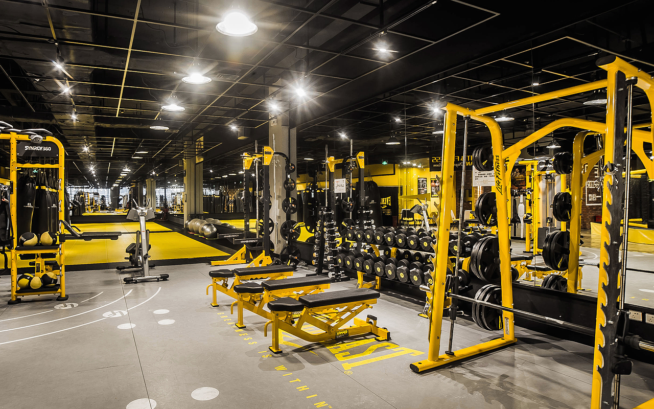 Everlast·大连格斗健身俱乐部实景摄影（图ZOTM2MTE5OTY=） - 家装设计 - 站酷设计师XuXu0208原创素材 - 站酷ZCOOL