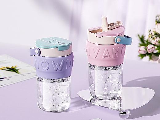一些玻璃杯塑料杯渲染