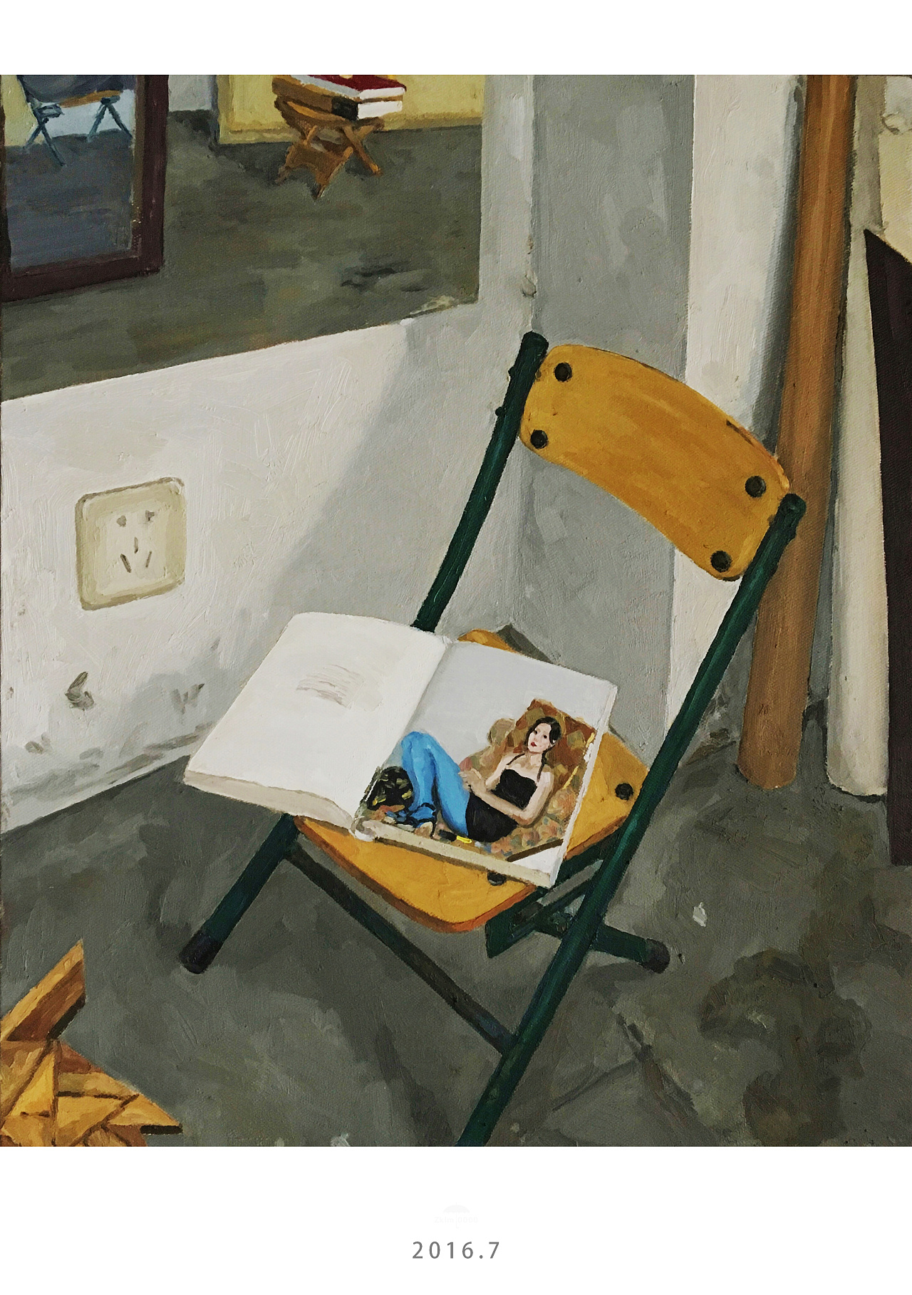 角落里椅子上,书.