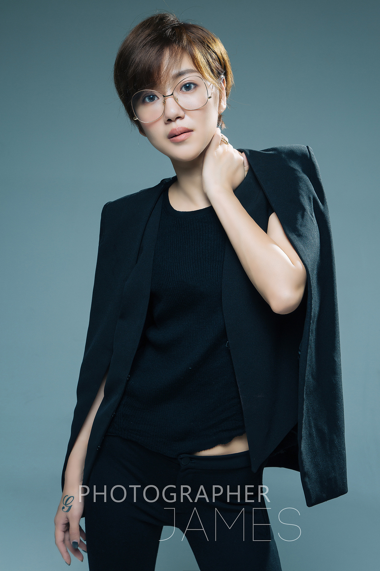 大表姐的形象照