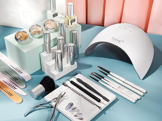 美甲套装（个人主页-ZNDczMjEzNjQ=） - 产品摄影 - 站酷设计师jneyMO原创素材 - 站酷ZCOOL