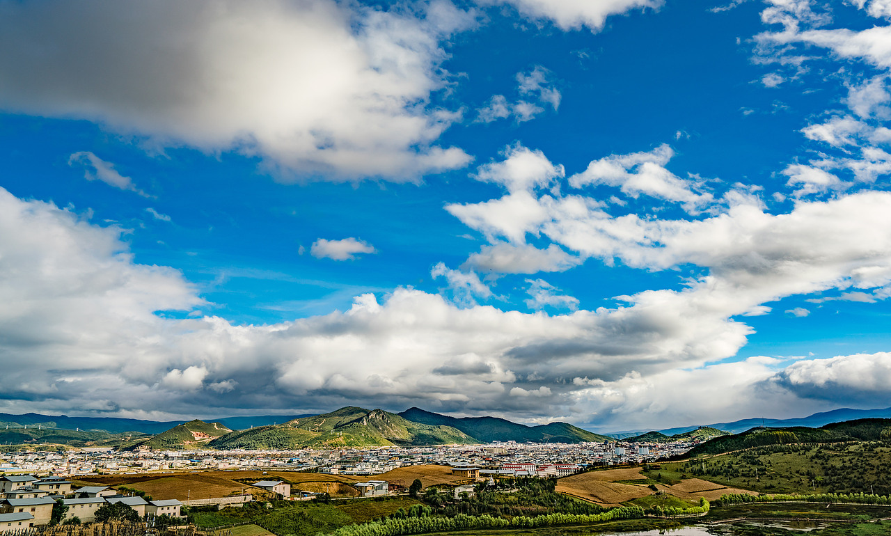 心中的日月（圖ZMTA3MDQ2NDQ0） - 風(fēng)光攝影 - 站酷設(shè)計(jì)師adkda原創(chuàng)素材 - 站酷ZCOOL