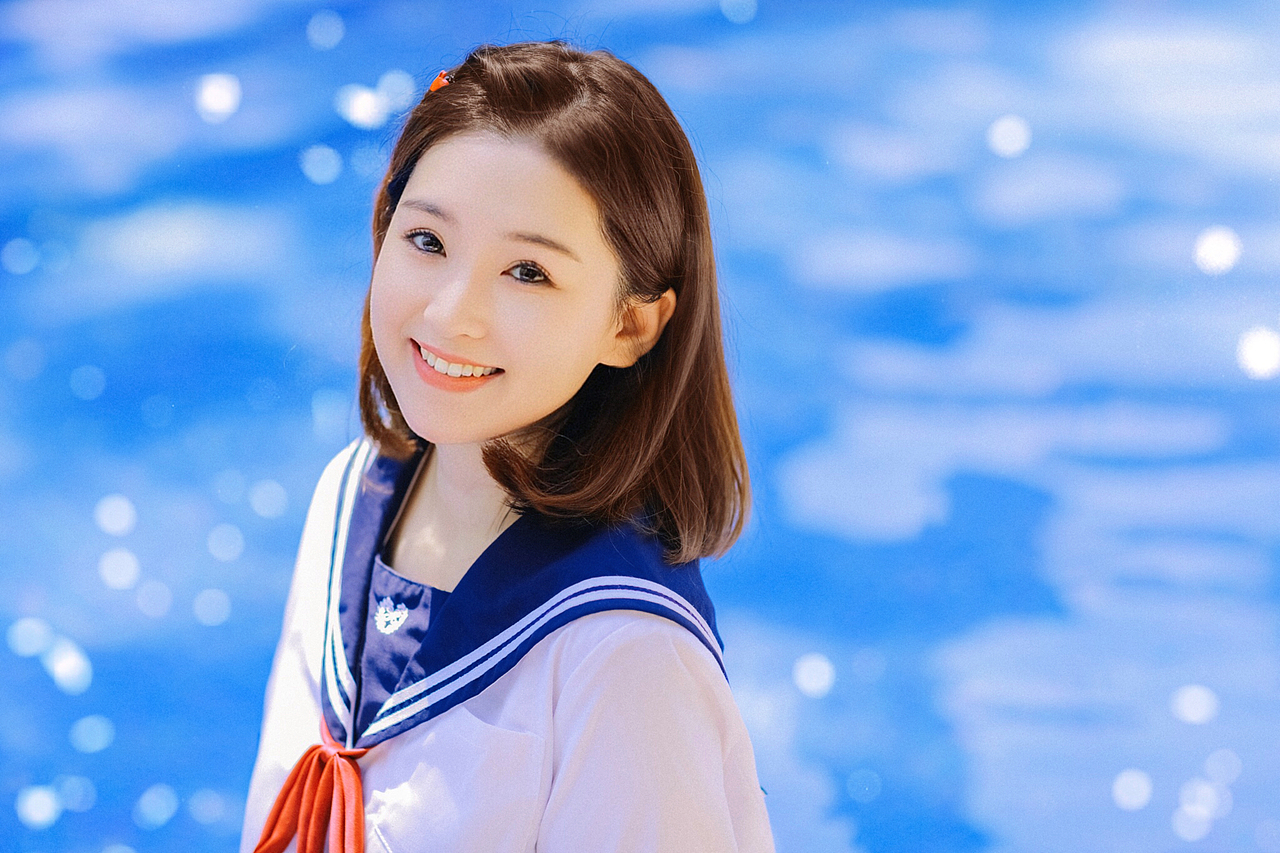 💙✨夏日泳池JK写真☀️（图ZMzEwODE1NDMy） - 人像摄影 - 站酷设计师王艺萌原创素材 - 站酷ZCOOL