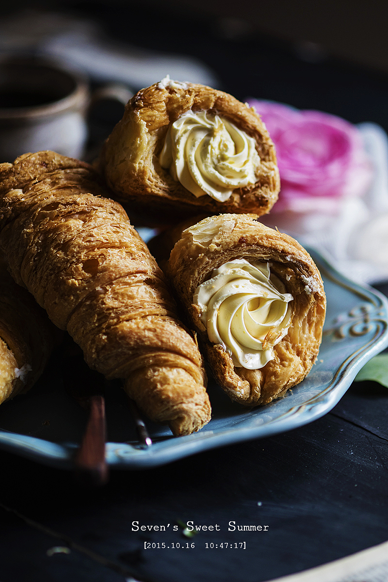 红豆松饼和奶油筒的清晨（图ZMzU0Mzk2NzY=） - 产品摄影 - 站酷设计师七七小菇凉原创素材 - 站酷ZCOOL