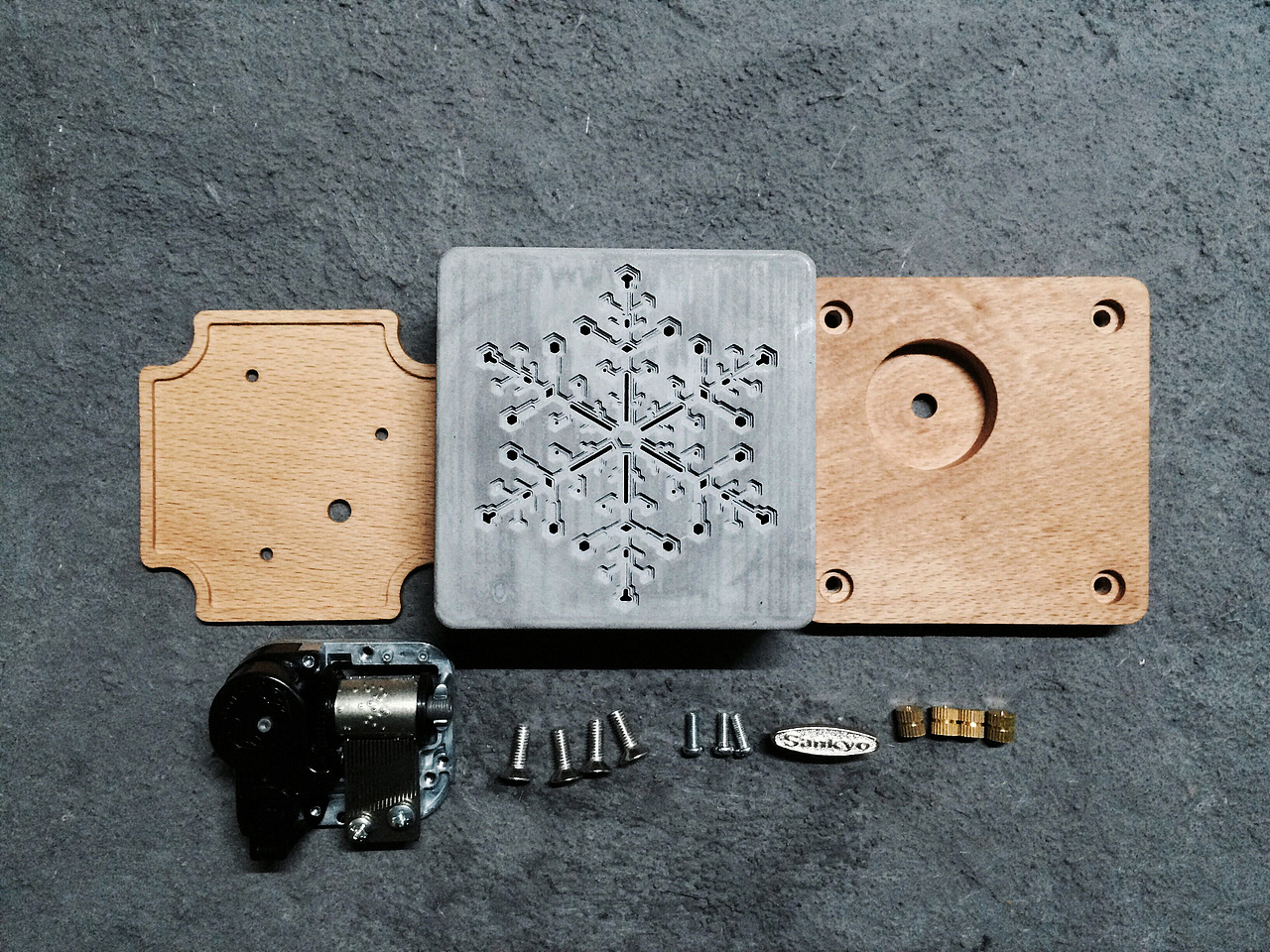 混凝土榉木八音盒（图ZMzgyMjcxODg=） - 生活用品 - 站酷设计师凝石设计原创素材 - 站酷ZCOOL