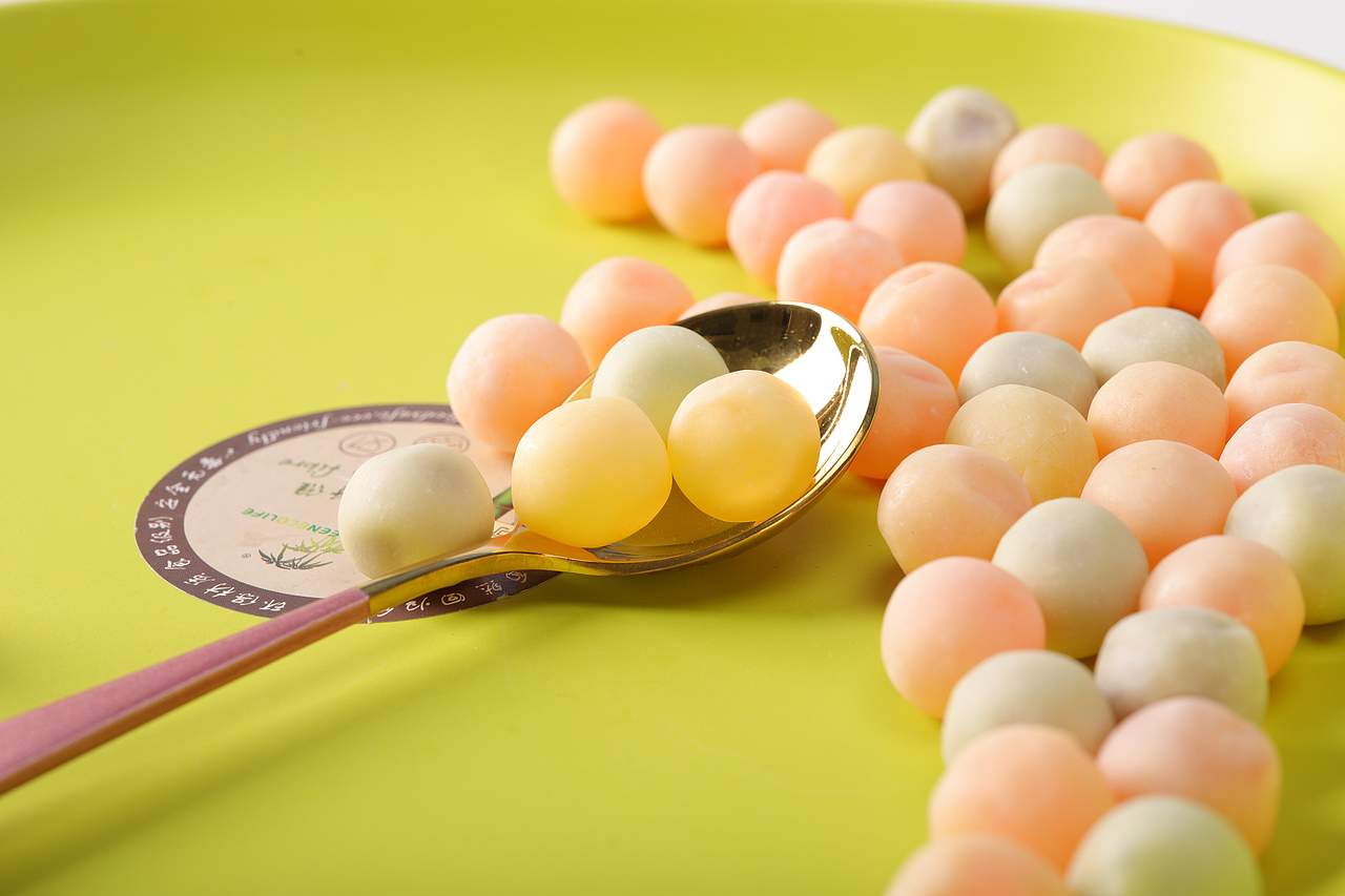 鲜乳球 奶糖 软糖 糖果 水果糖