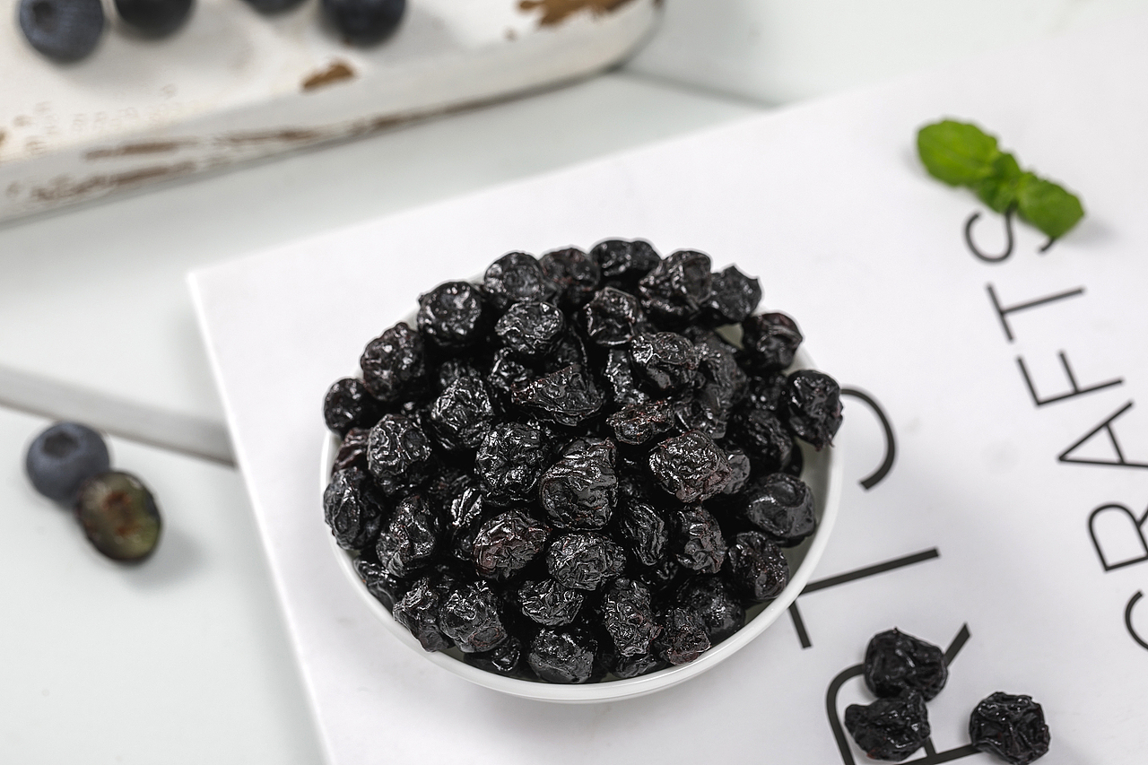 草莓|蓝莓|芒果|杏|樱桃|黄桃|果干（图ZMjE0OTUxOTE2） - 产品摄影 - 站酷设计师烟台美食摄影师酋原创素材 - 站酷ZCOOL