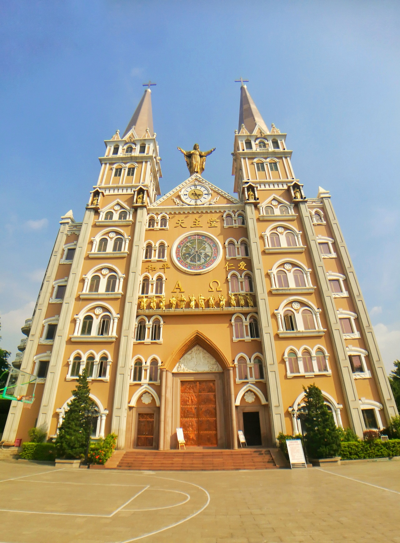 手机摄影——天主教耶稣君王堂