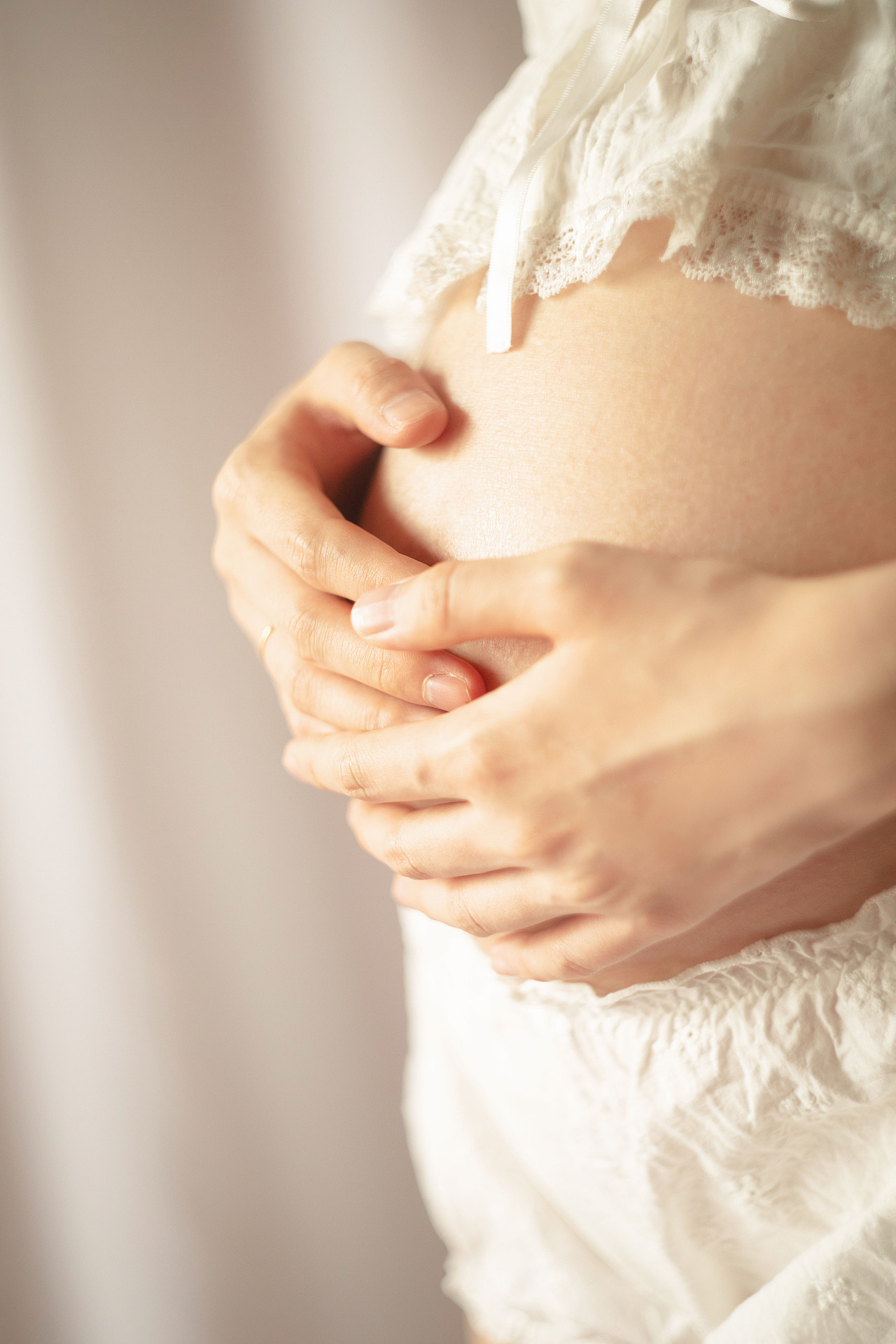 客片 | 孕（图ZMjE3NTE1MjY0） - 人像摄影 - 站酷设计师haiyunnn原创素材 - 站酷ZCOOL