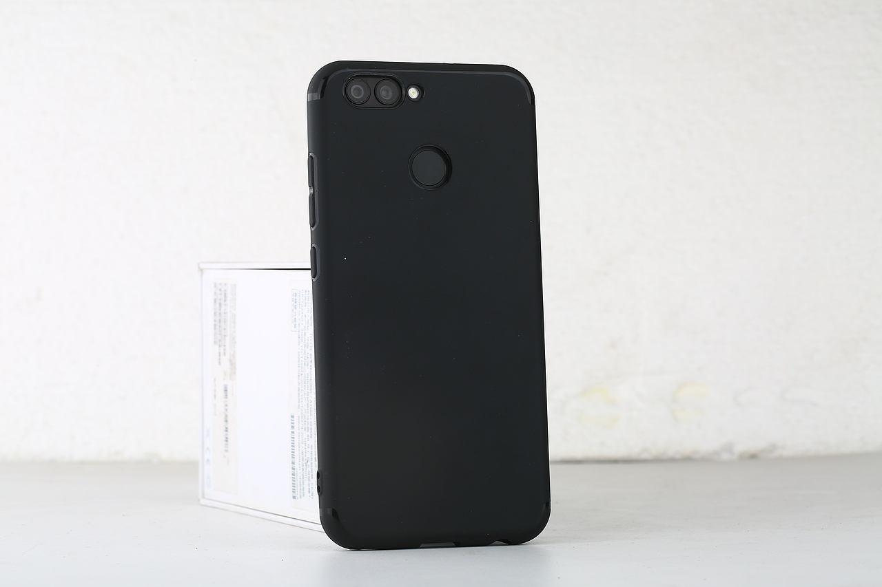 手機(jī)殼（圖ZODMzMzczMDQ=） - 產(chǎn)品攝影 - 站酷設(shè)計(jì)師Linzaochuangyi原創(chuàng)素材 - 站酷ZCOOL