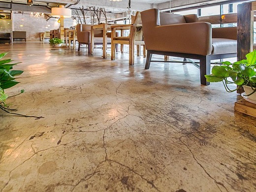 地面上的复古风